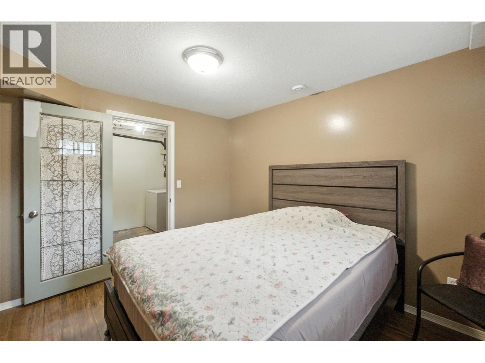 501 5th Avenue, Castlegar