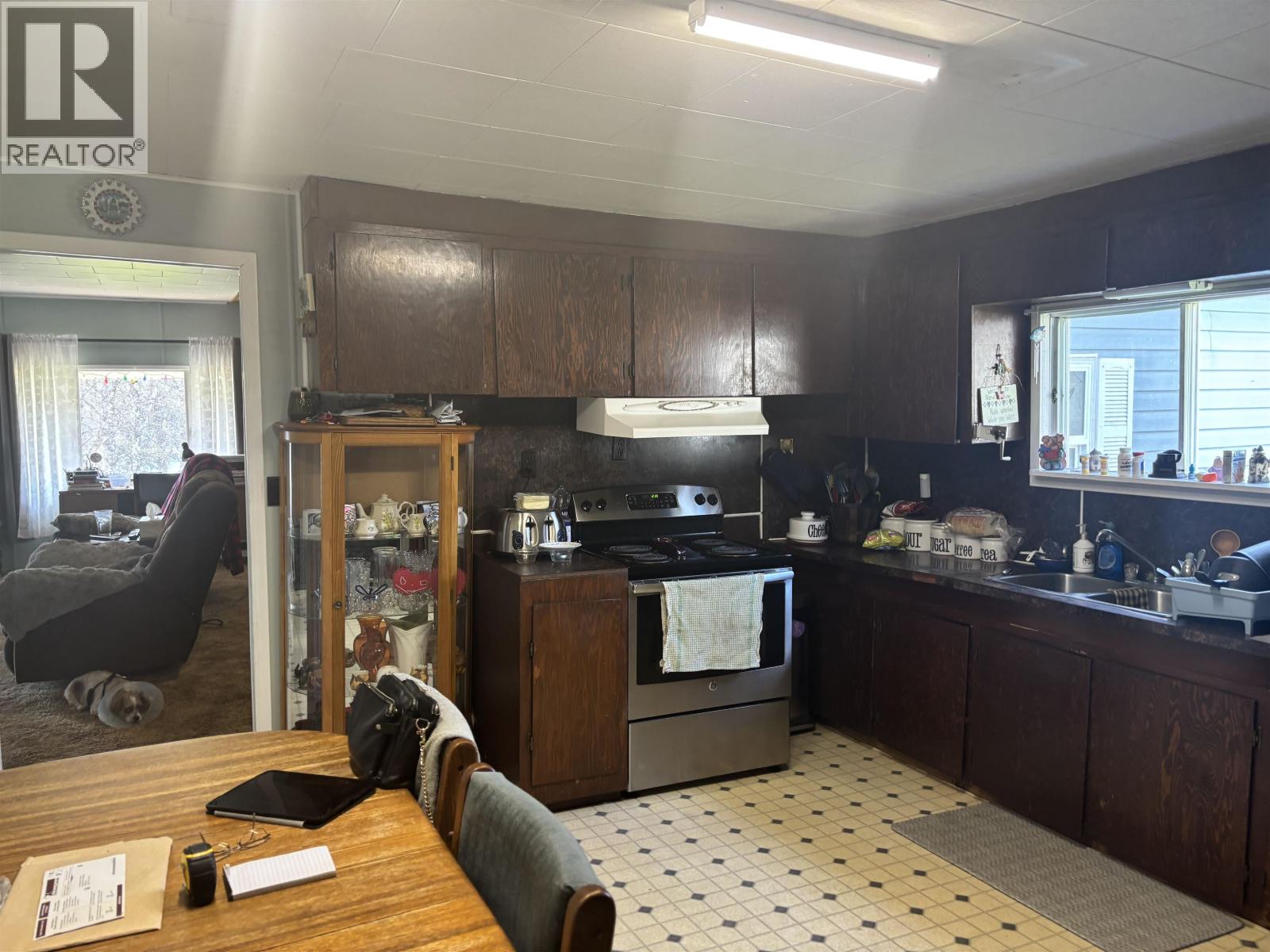 6162 CEDAR CREEK ROAD - 10
