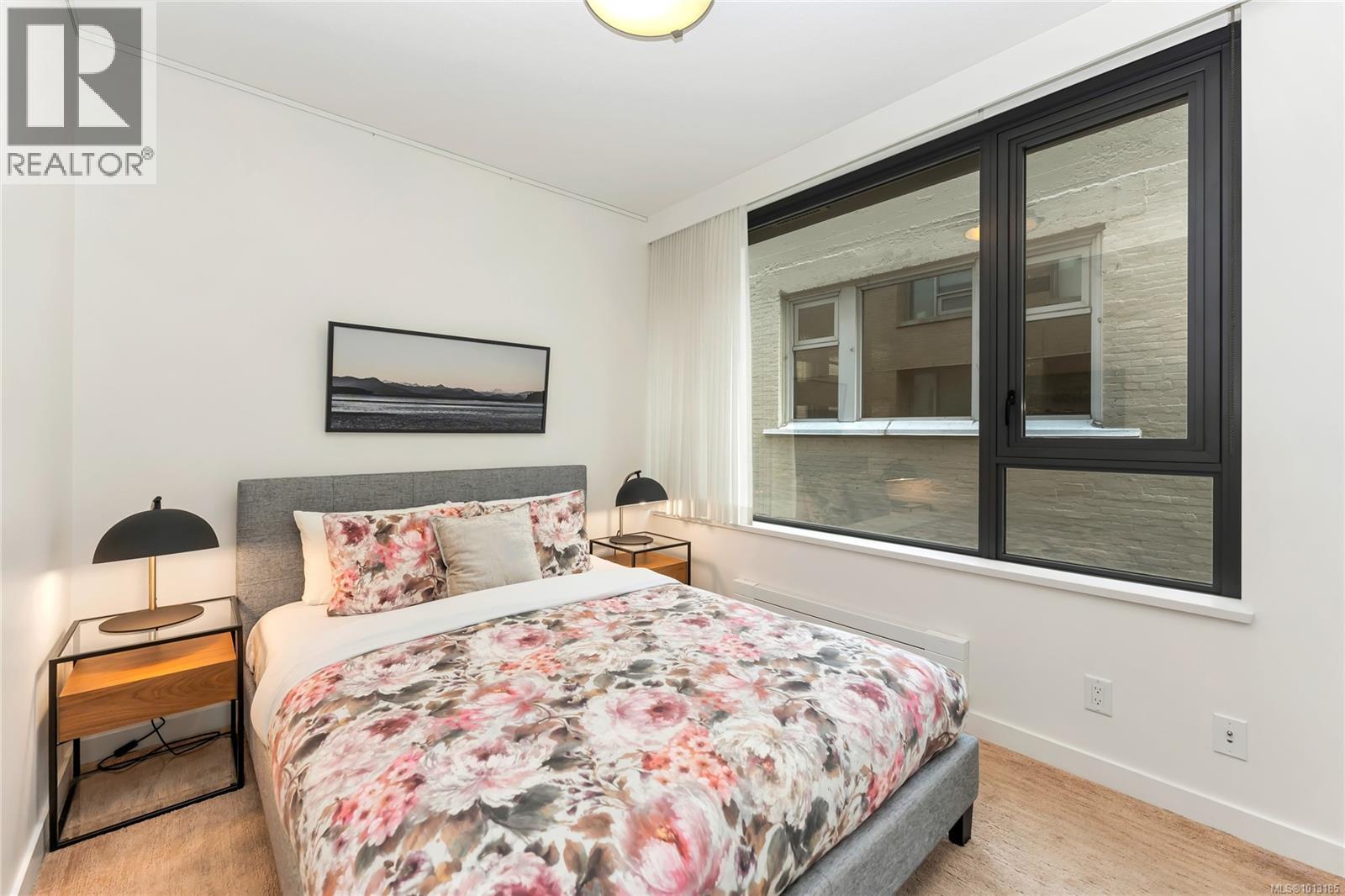 701 608 Broughton Street, Victoria