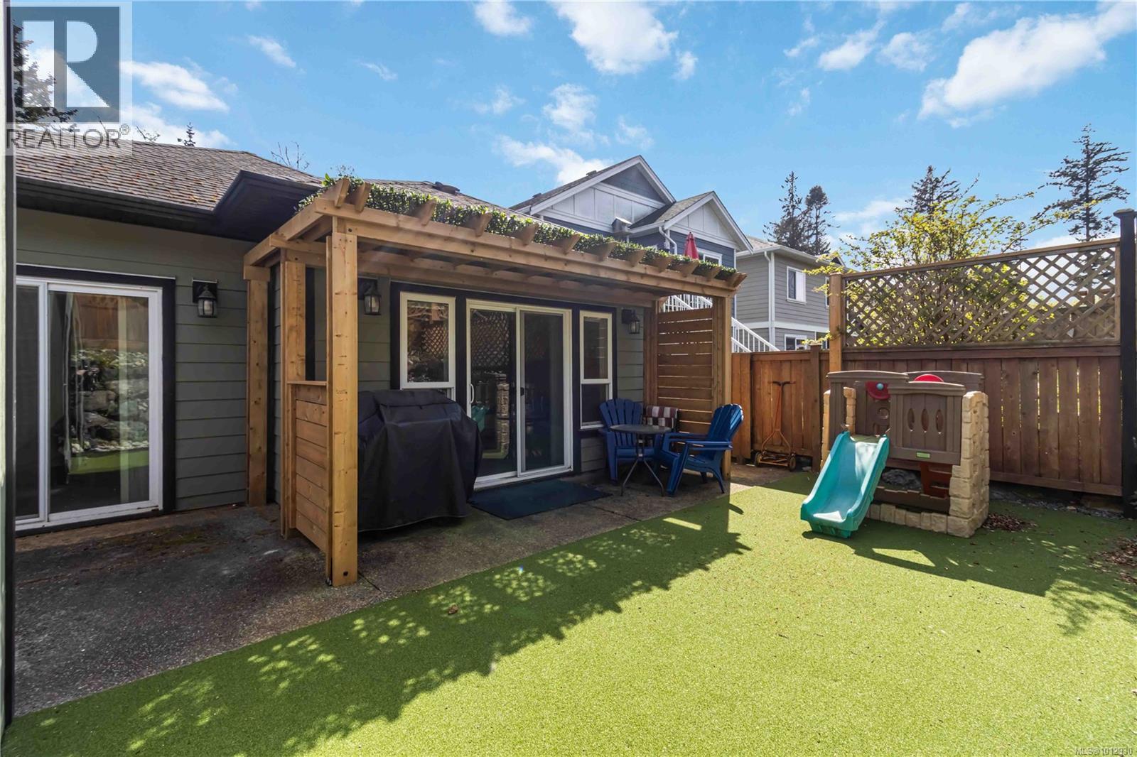  6994 Wright Road, Sooke