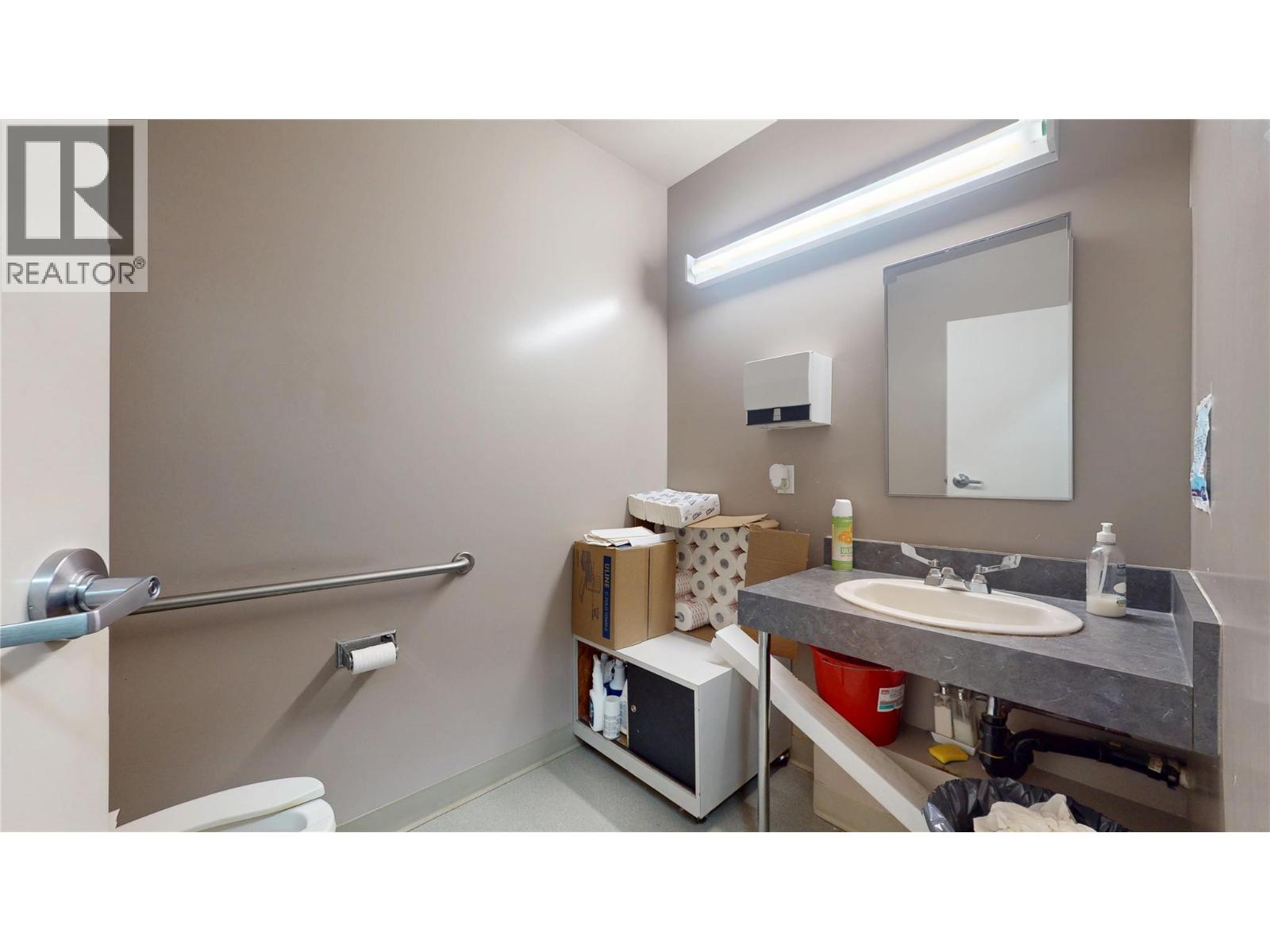 42 12TH Avenue S, Cranbrook