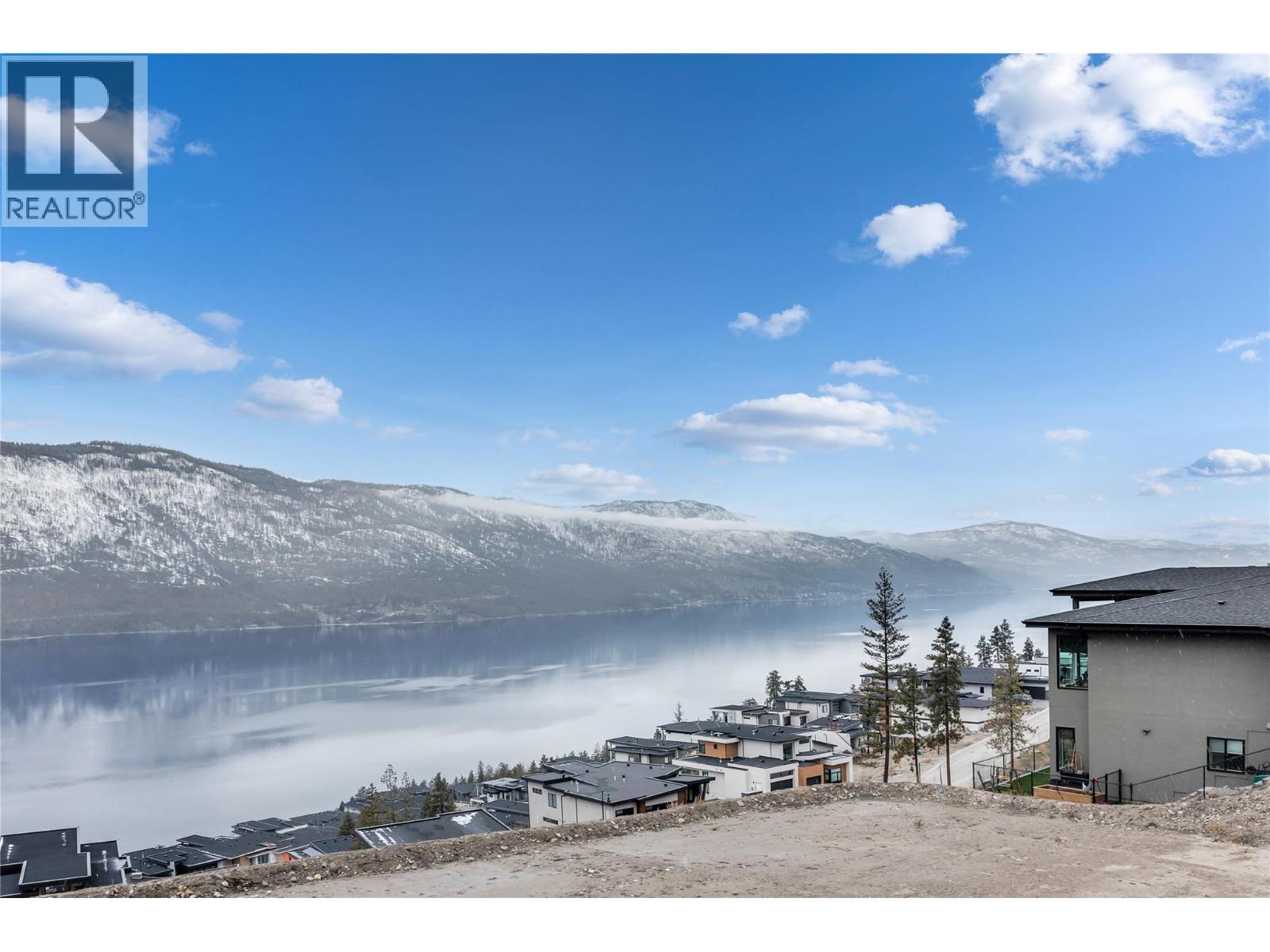 7 3700 McKinley Beach Drive, Kelowna