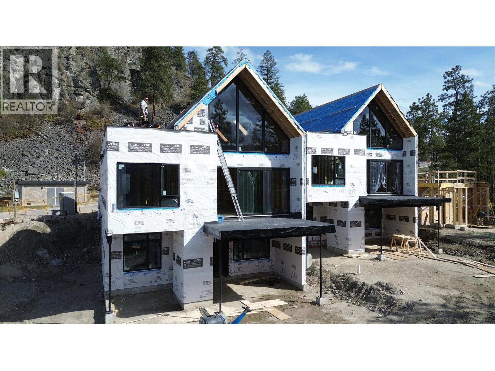 7 3700 McKinley Beach Drive, Kelowna