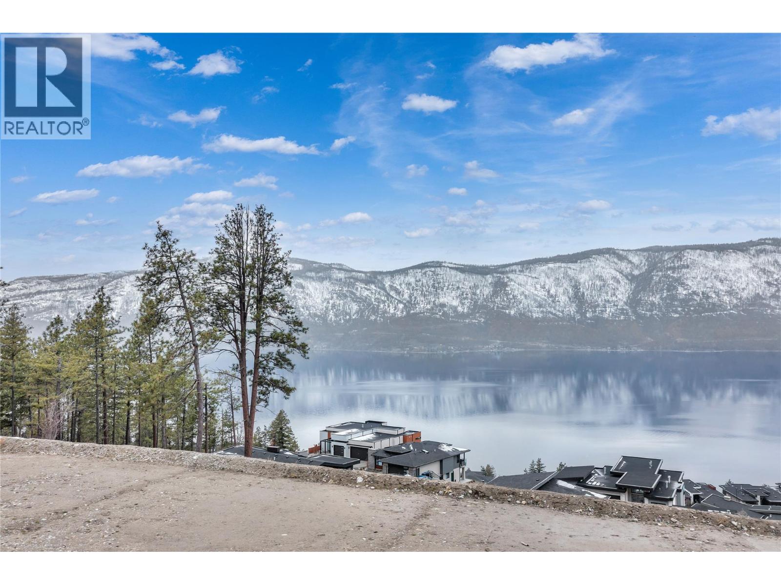 7 3700 McKinley Beach Drive, Kelowna