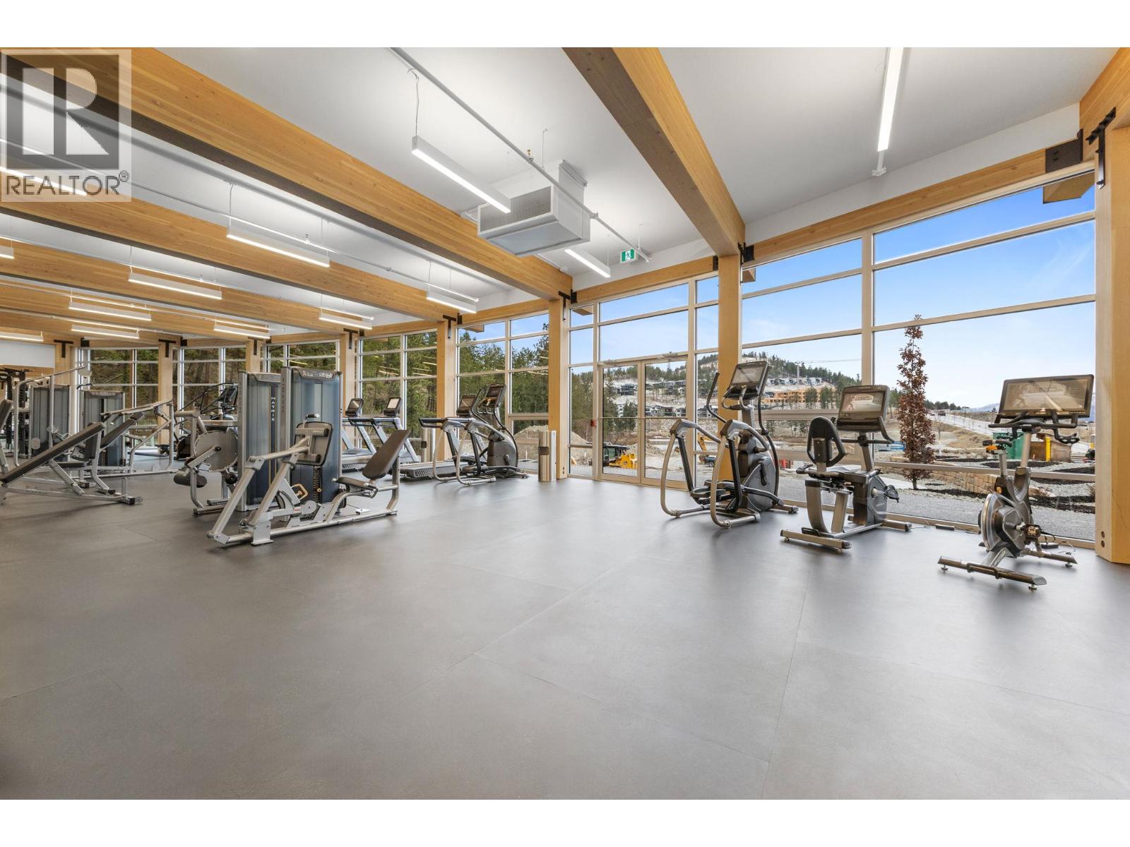 7 3700 McKinley Beach Drive, Kelowna