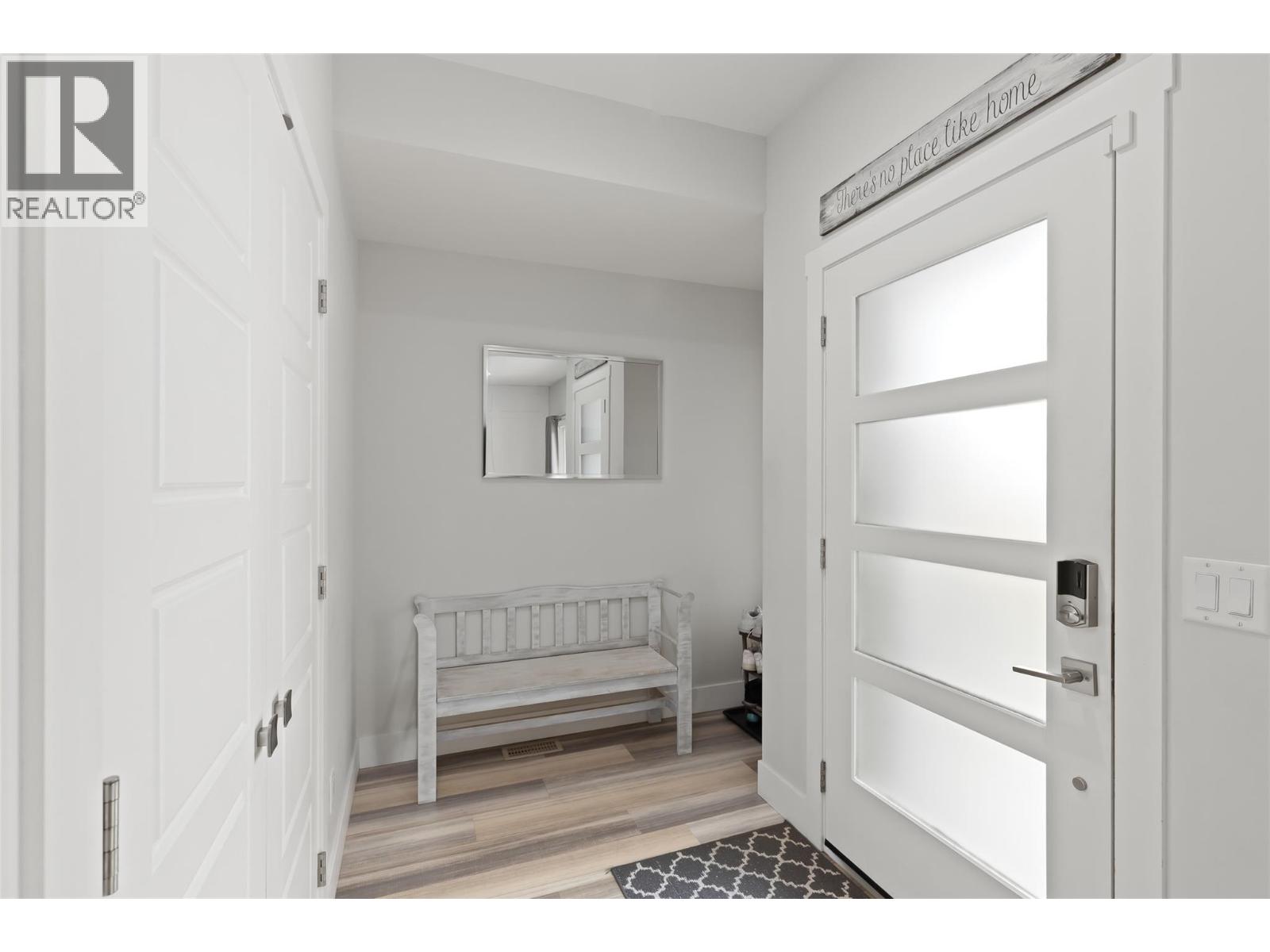  1064 Lawson Avenue, Kelowna