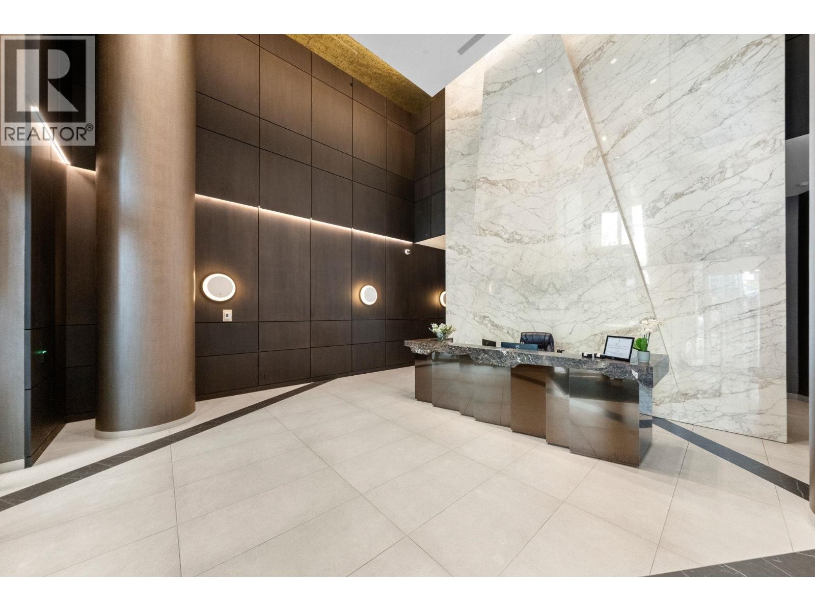 1401 1500 FERN STREET, North Vancouver