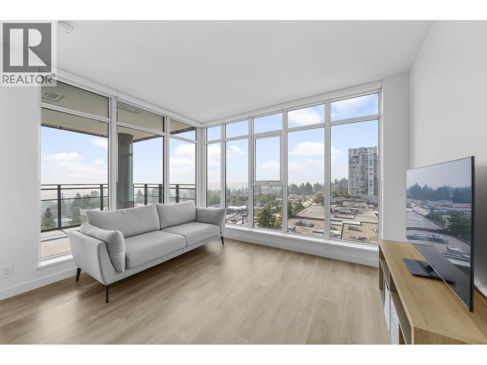 604 505 NELSON STREET, Coquitlam