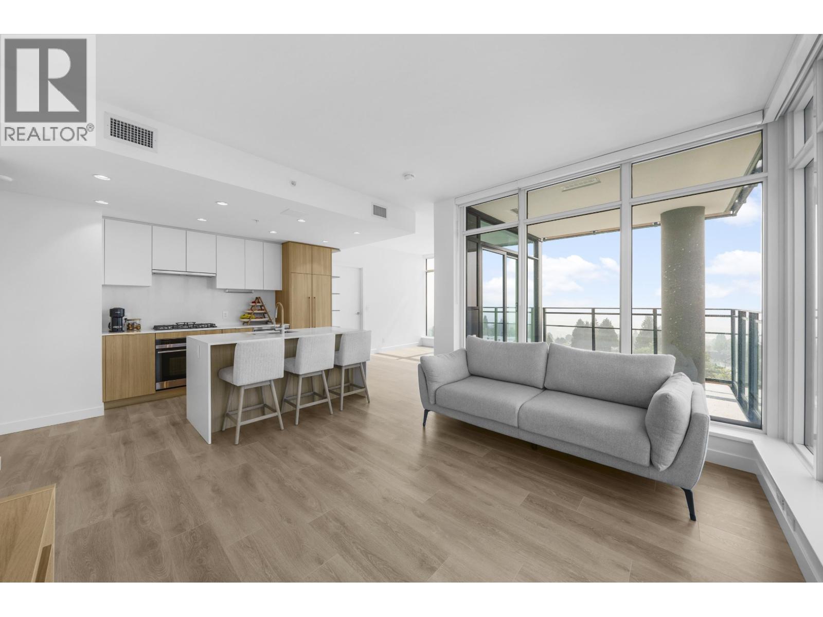 604 505 NELSON STREET, Coquitlam