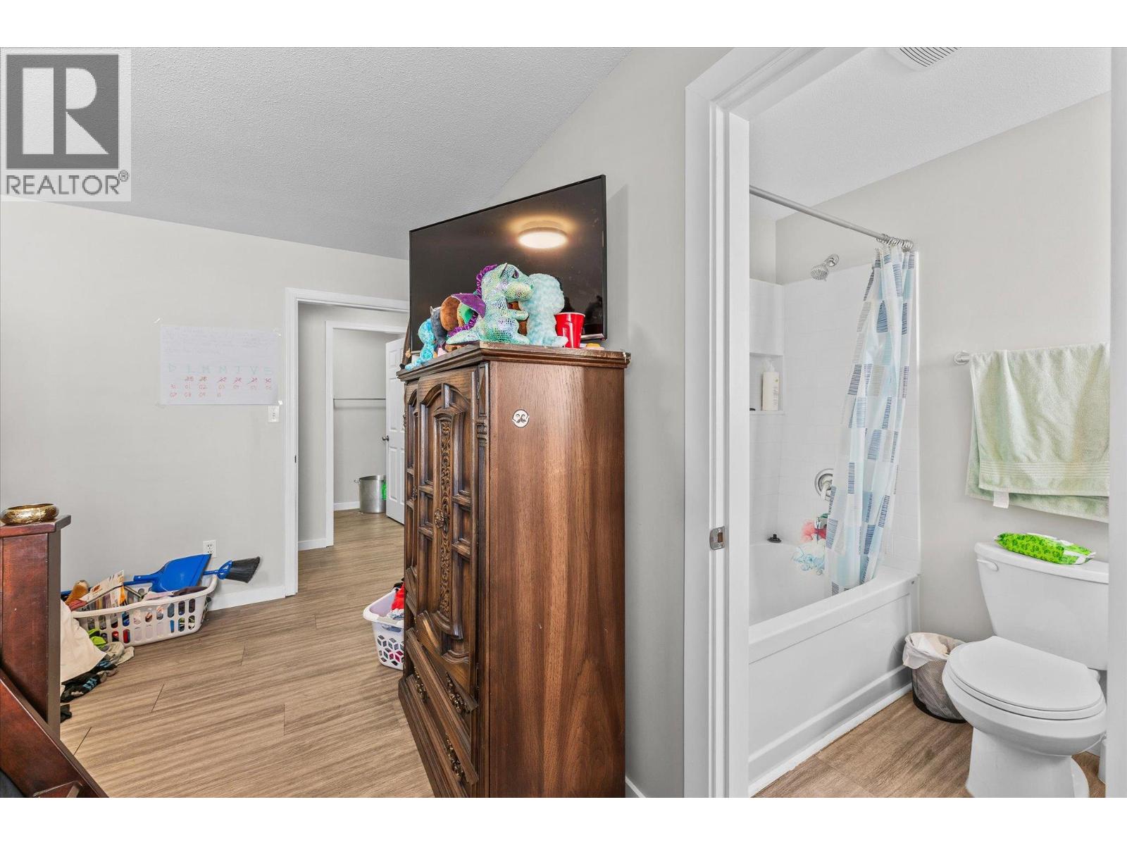  1375 Orchard Drive, Kelowna