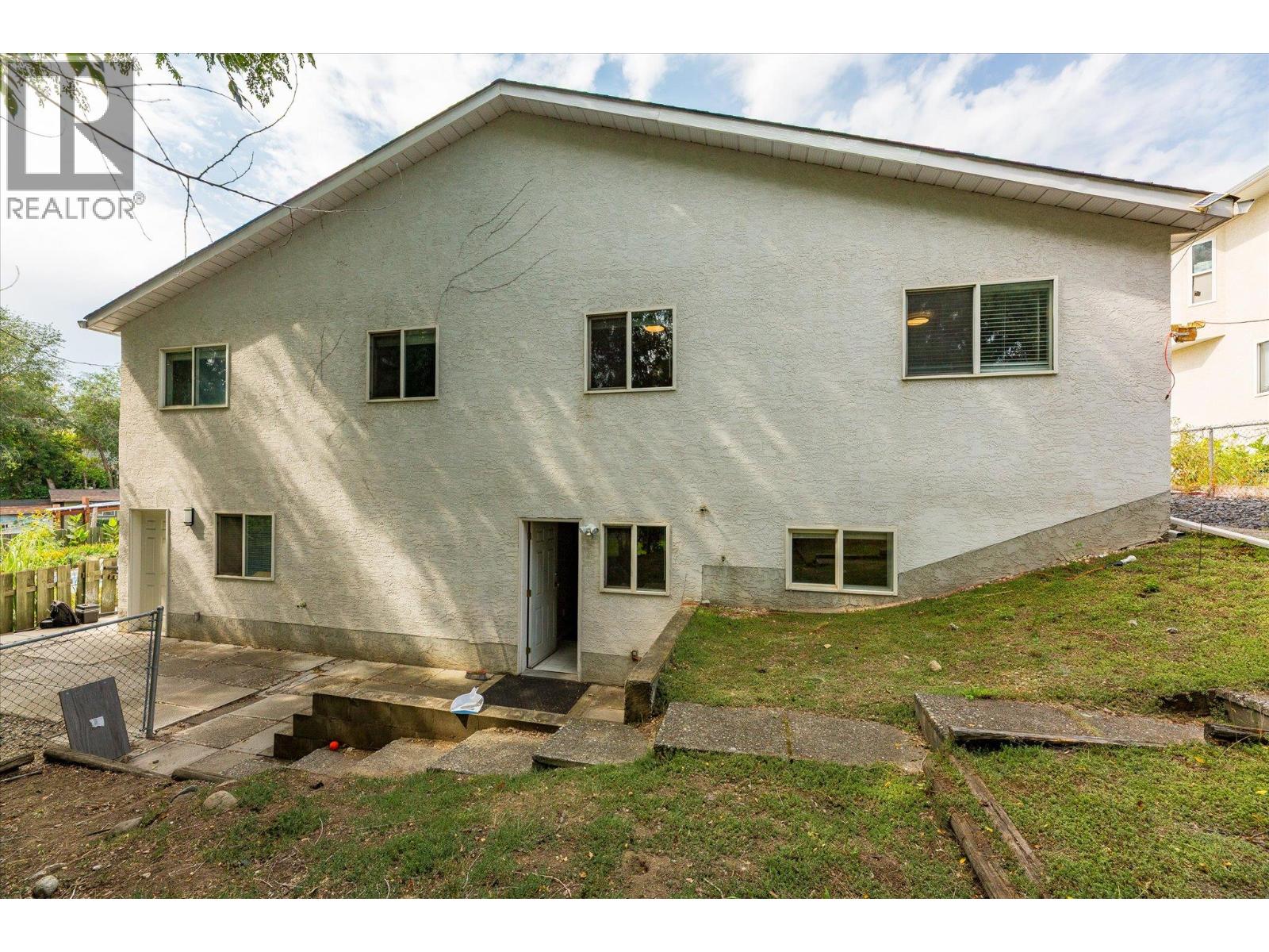  1375 Orchard Drive, Kelowna