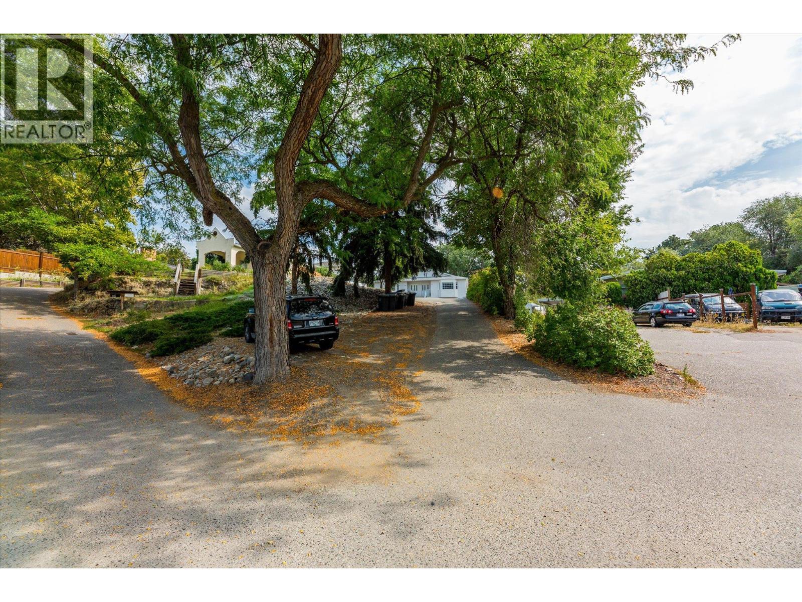  1375 Orchard Drive, Kelowna