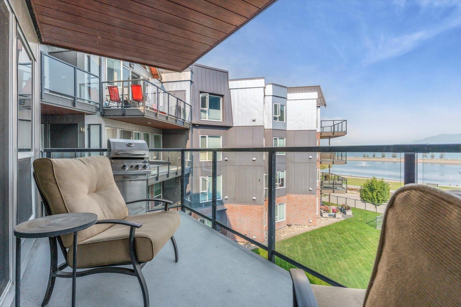 316 378 ESPLANADE AVENUE, Harrison Hot Springs, Harrison Hot Springs