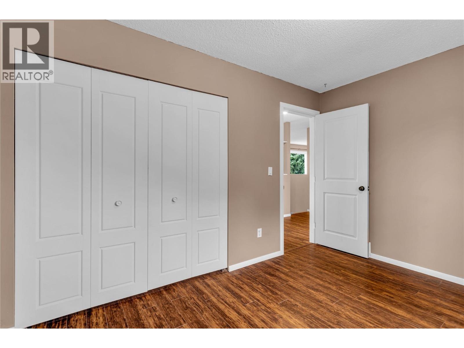  733 Josselyn Court, Kelowna