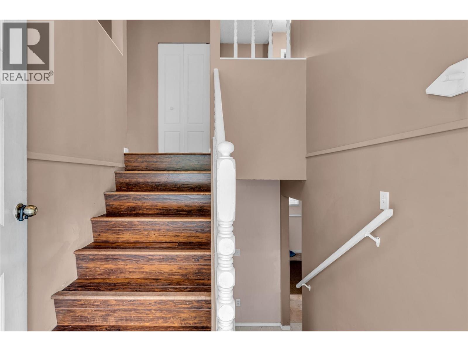  733 Josselyn Court, Kelowna
