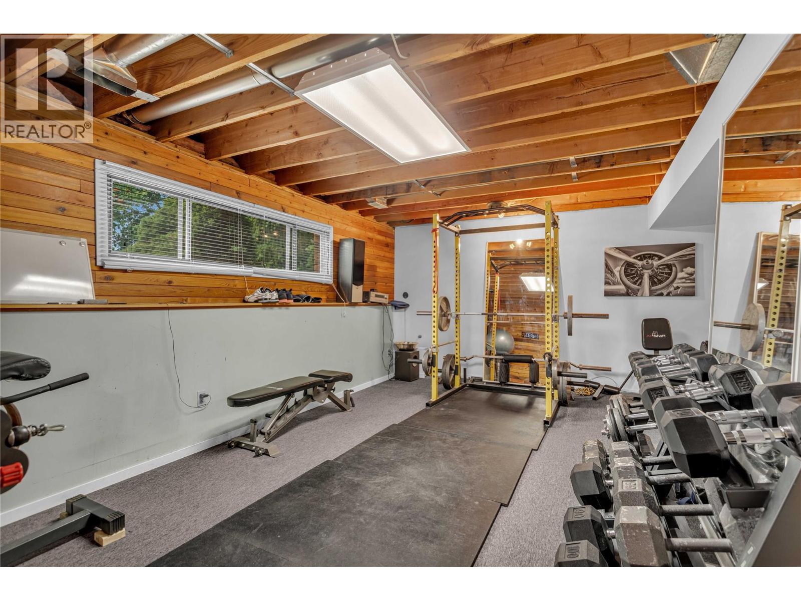 733 Josselyn Court, Kelowna