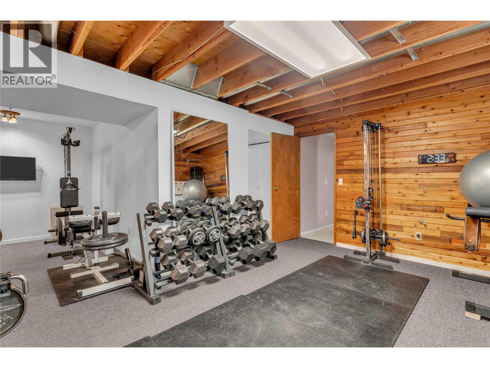  733 Josselyn Court, Kelowna
