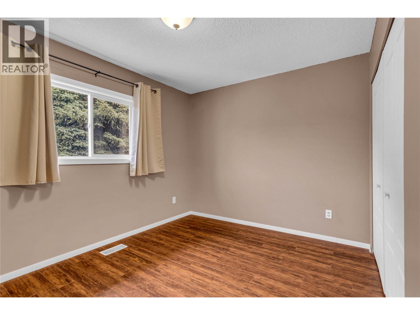  733 Josselyn Court, Kelowna