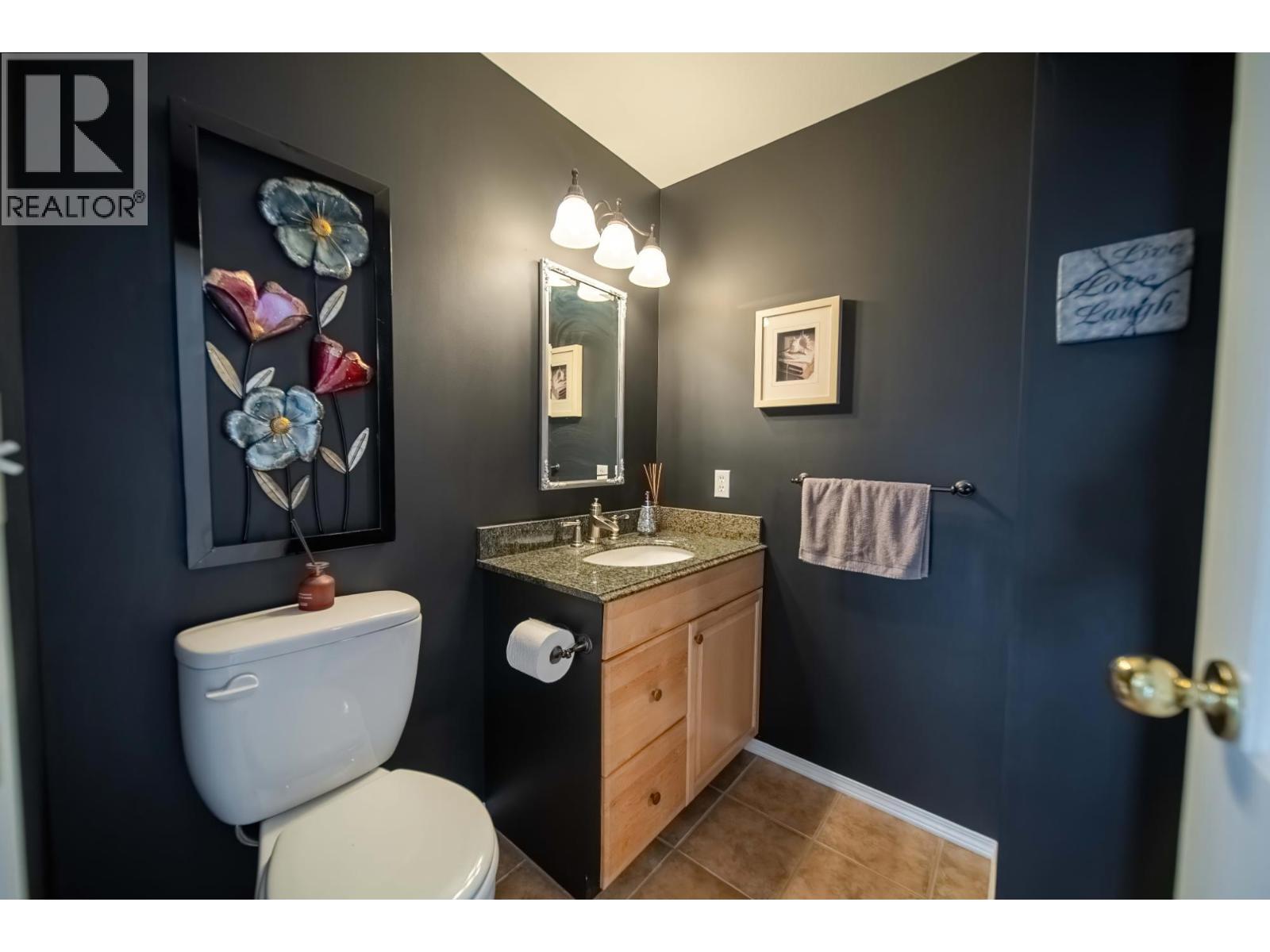 9617 CLEARVIEW Road, Cranbrook