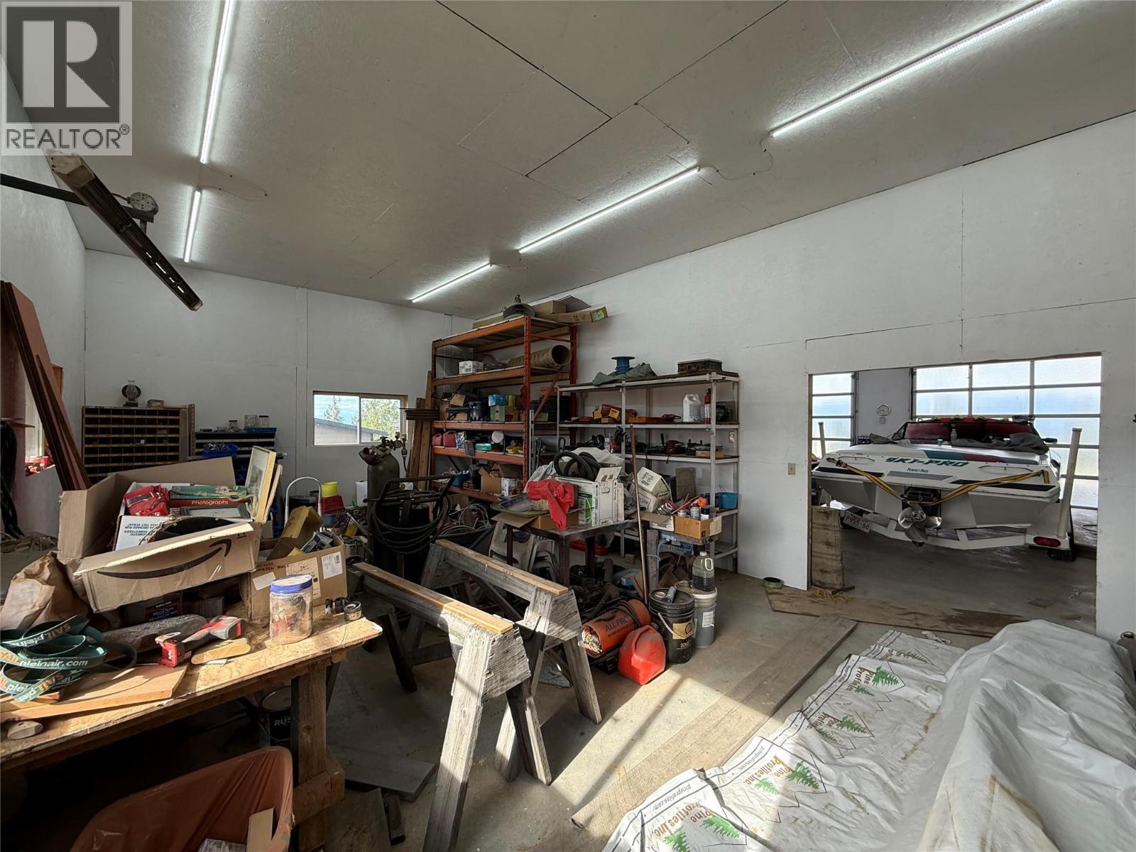 9617 CLEARVIEW Road, Cranbrook