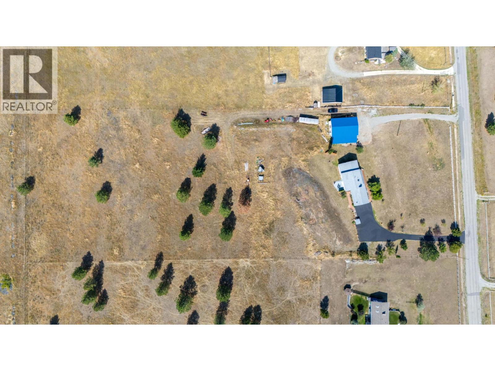 9617 CLEARVIEW Road, Cranbrook