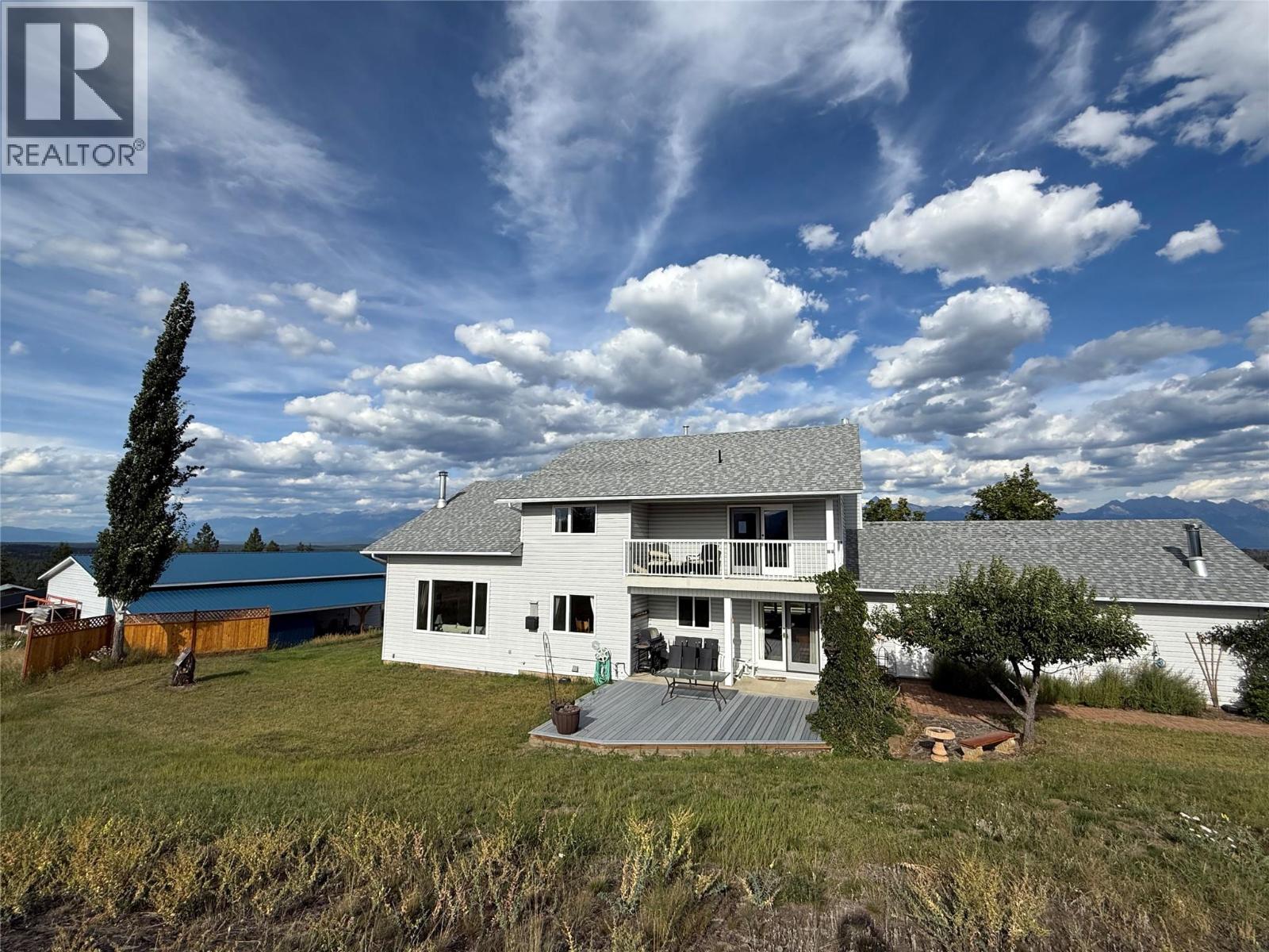 9617 CLEARVIEW Road, Cranbrook