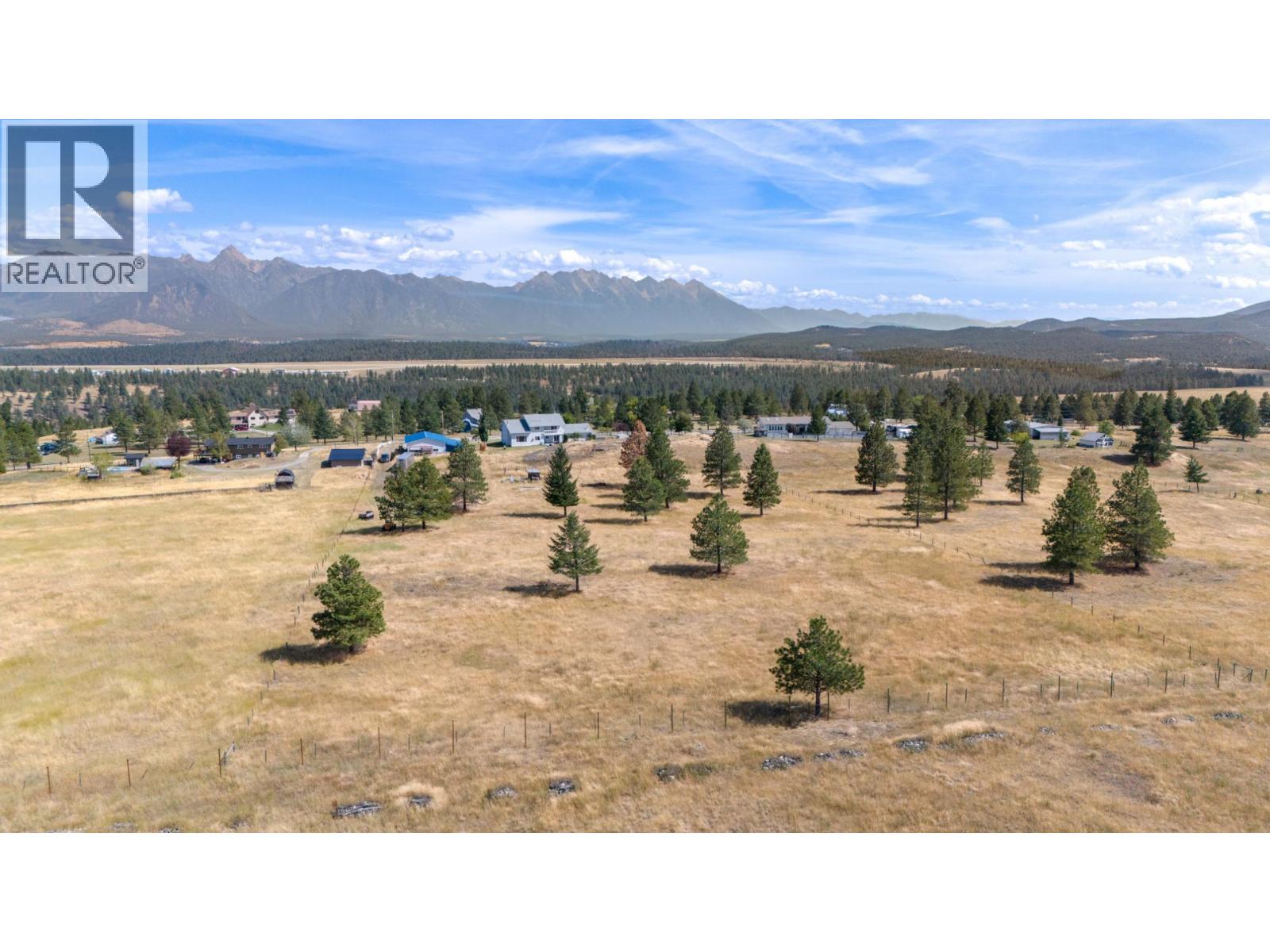 9617 CLEARVIEW Road, Cranbrook