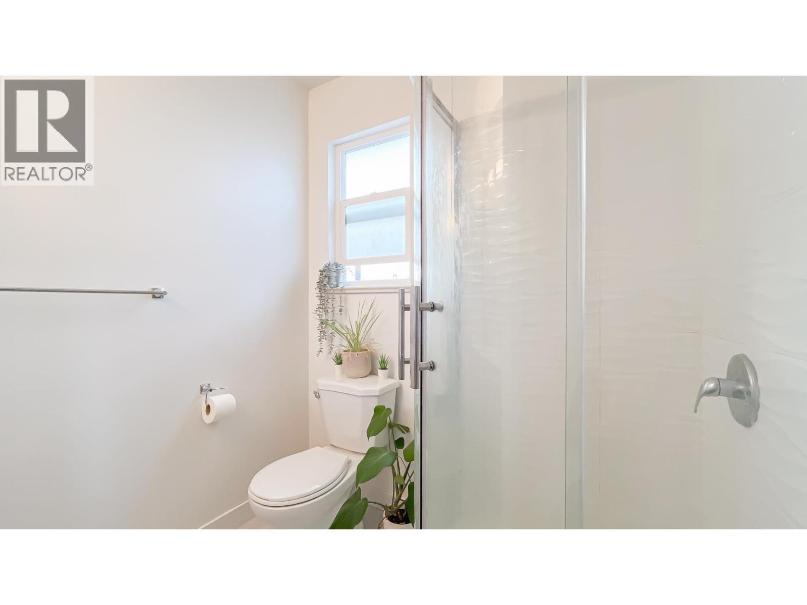 736 E 55TH AVENUE, Vancouver