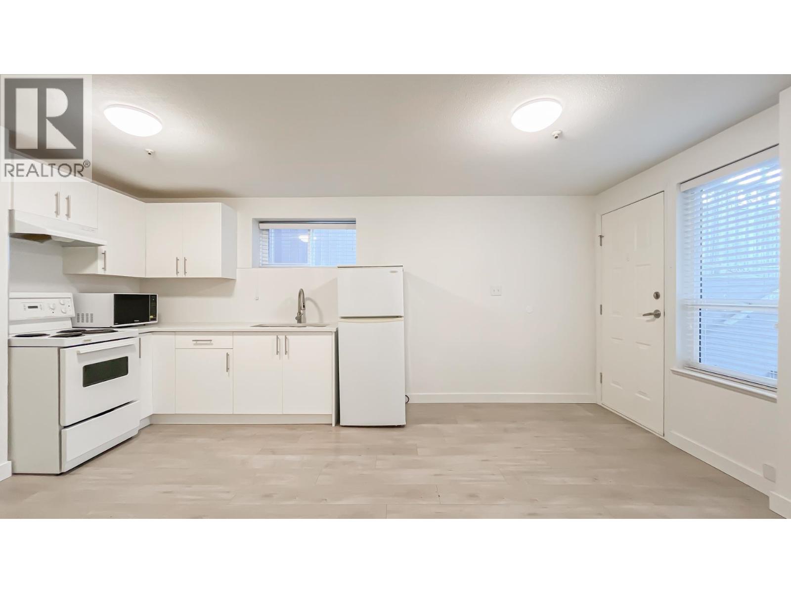 736 E 55TH AVENUE, Vancouver