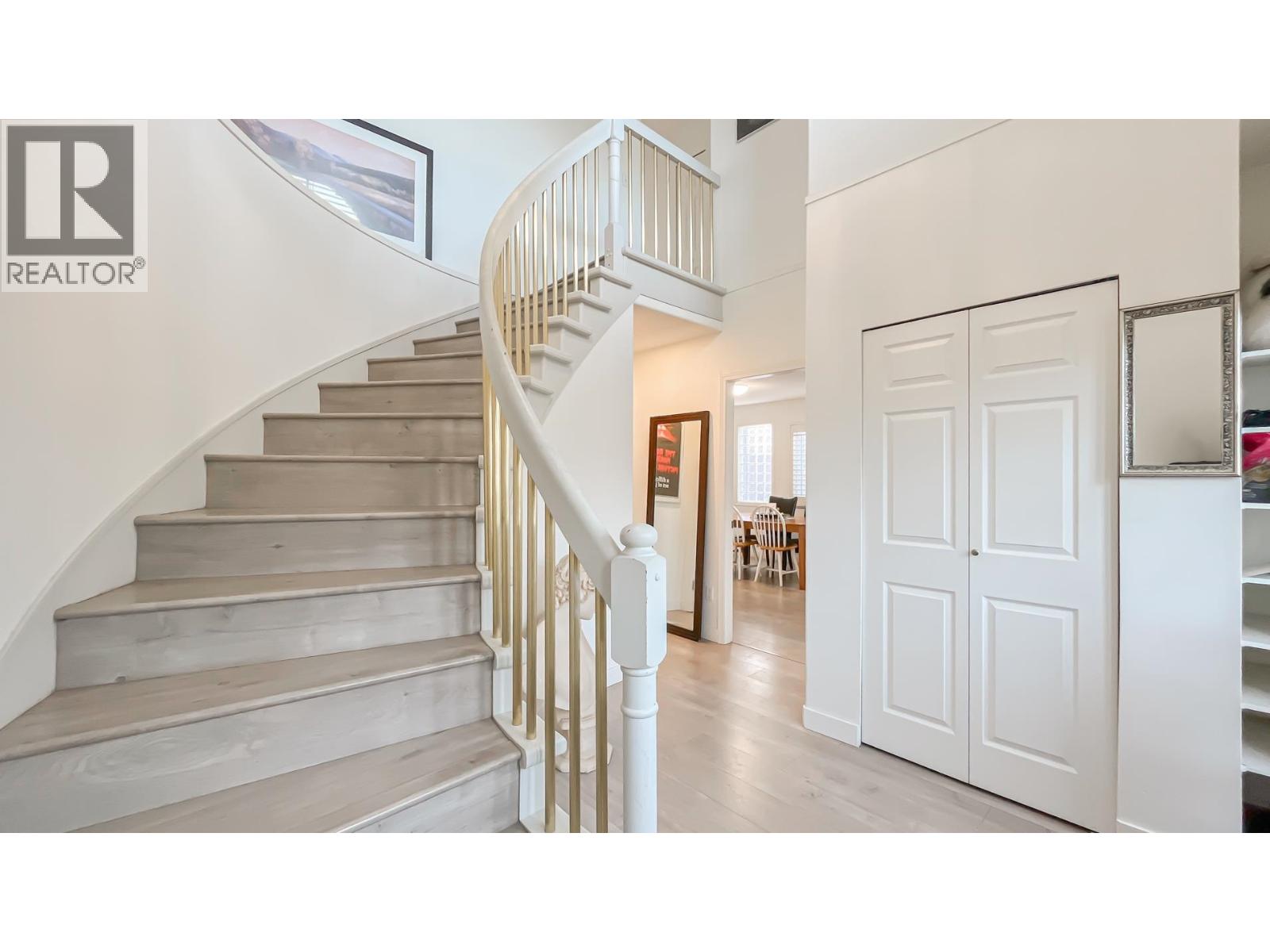 736 E 55TH AVENUE, Vancouver