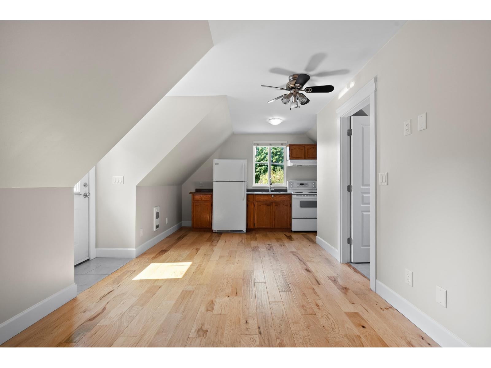 12318 SULLIVAN STREET, Surrey