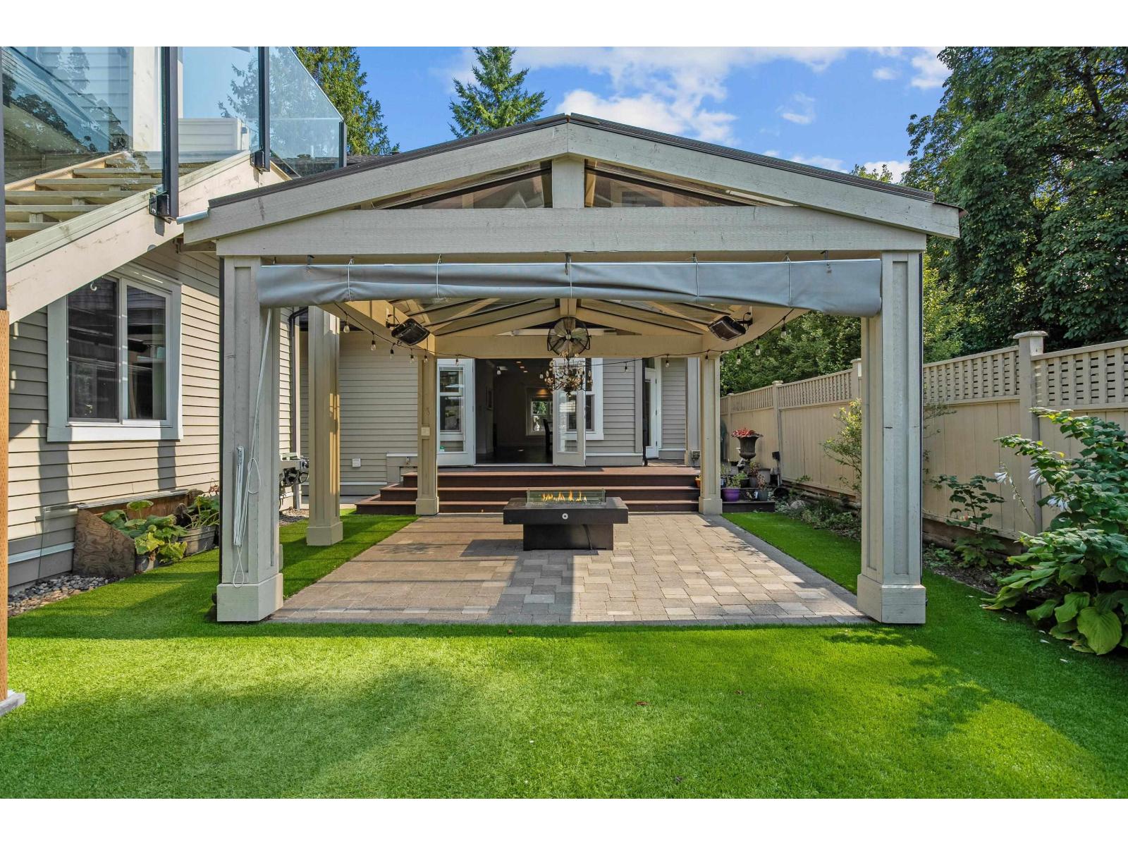 12318 SULLIVAN STREET, Surrey