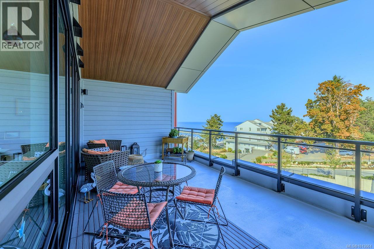 506 3529 Dolphin Dr, Nanoose Bay