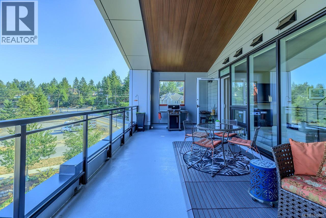 506 3529 Dolphin Dr, Nanoose Bay