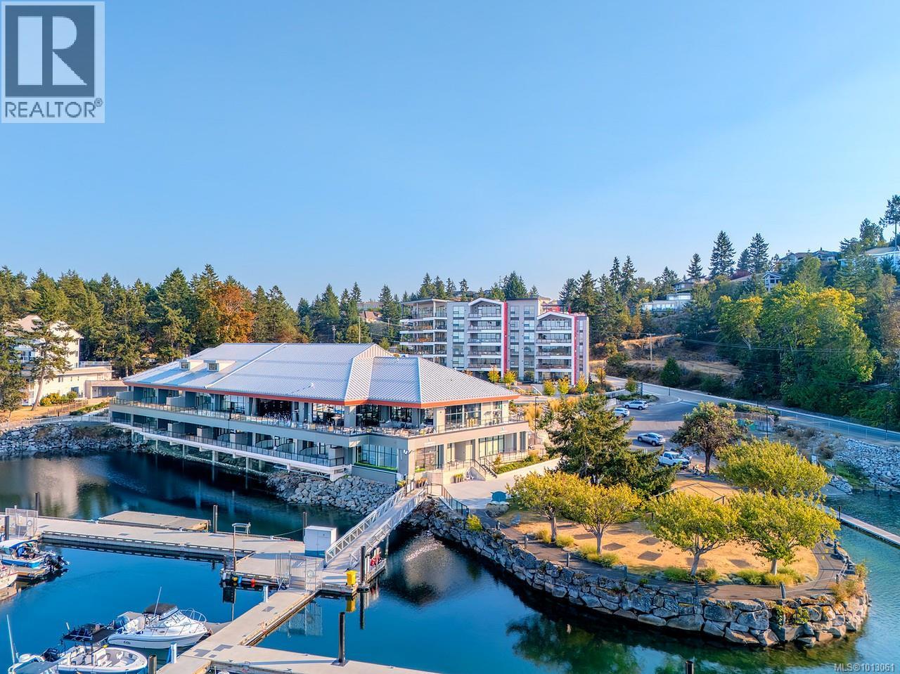 506 3529 Dolphin Dr, Nanoose Bay