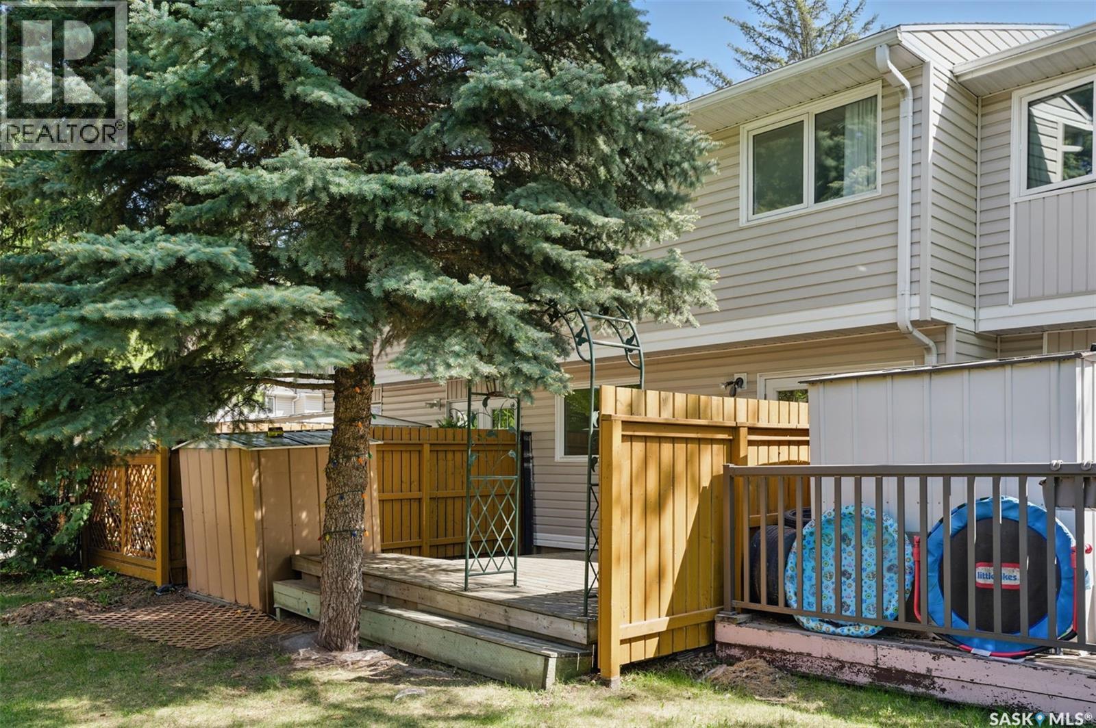 Single Family House 2 Level for Sale in   Haight CRESCENT Saskatoon 