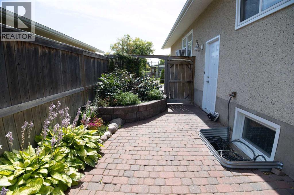46 Wells Street, Red Deer