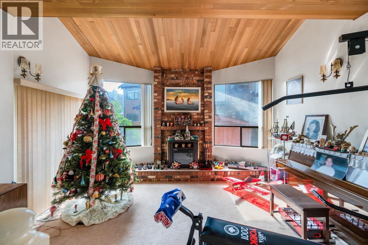 10613 YARMISH DRIVE, Richmond