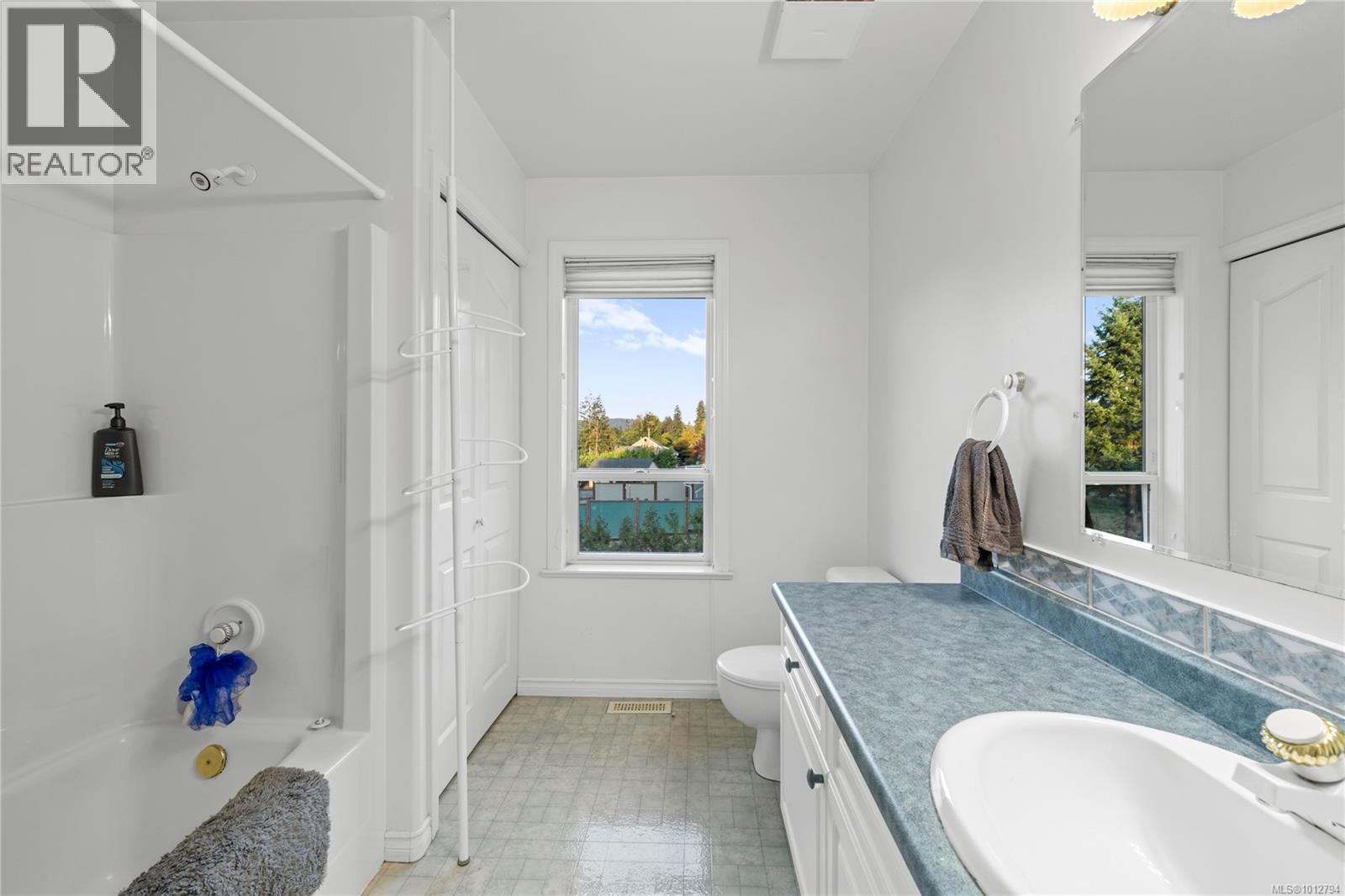 5145 Grouhel Rd, Ladysmith