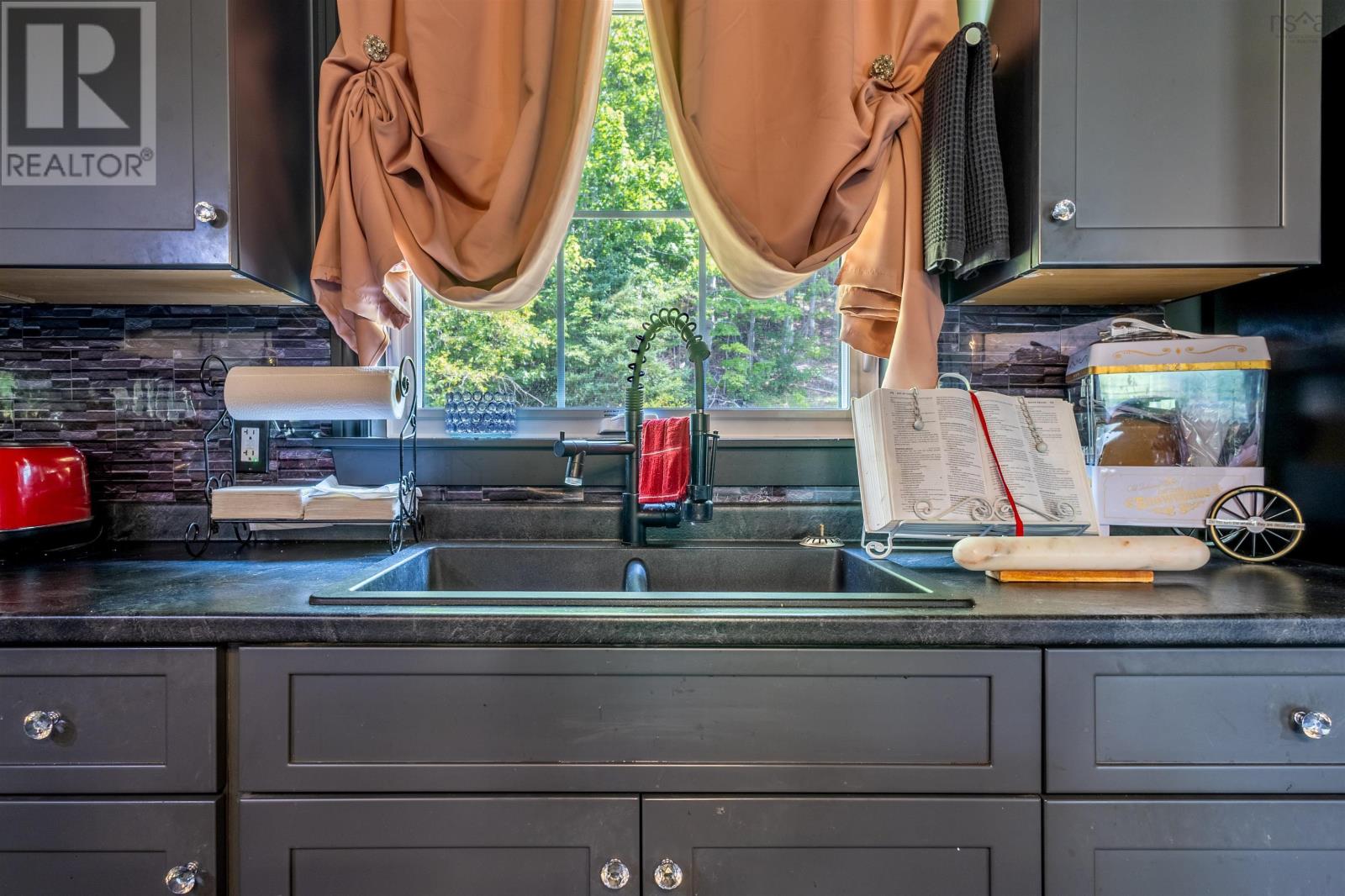 Property 21 of 49 of 47519 Cabot Trail