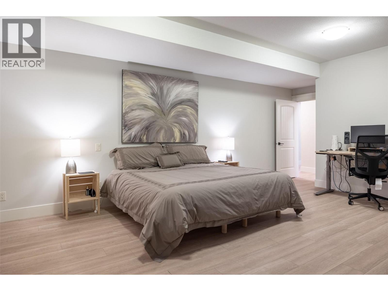  4455 Sherwood Court, Kelowna