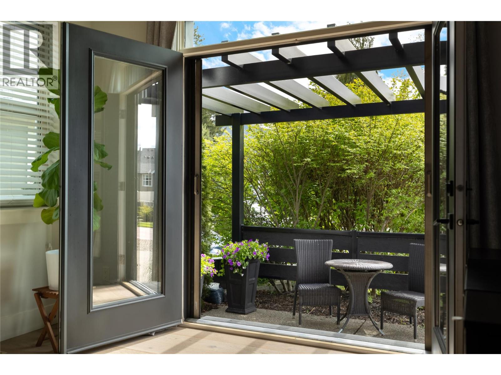  4455 Sherwood Court, Kelowna