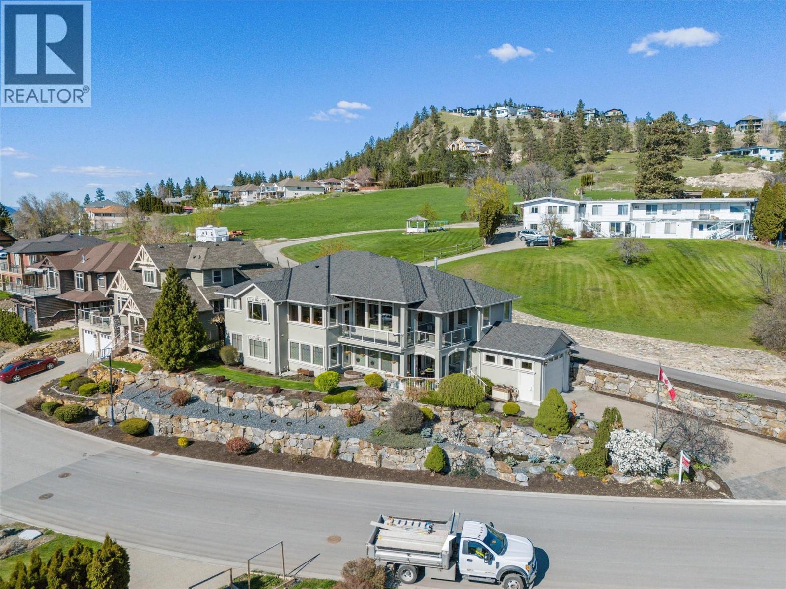  1095 Hume Avenue, Kelowna