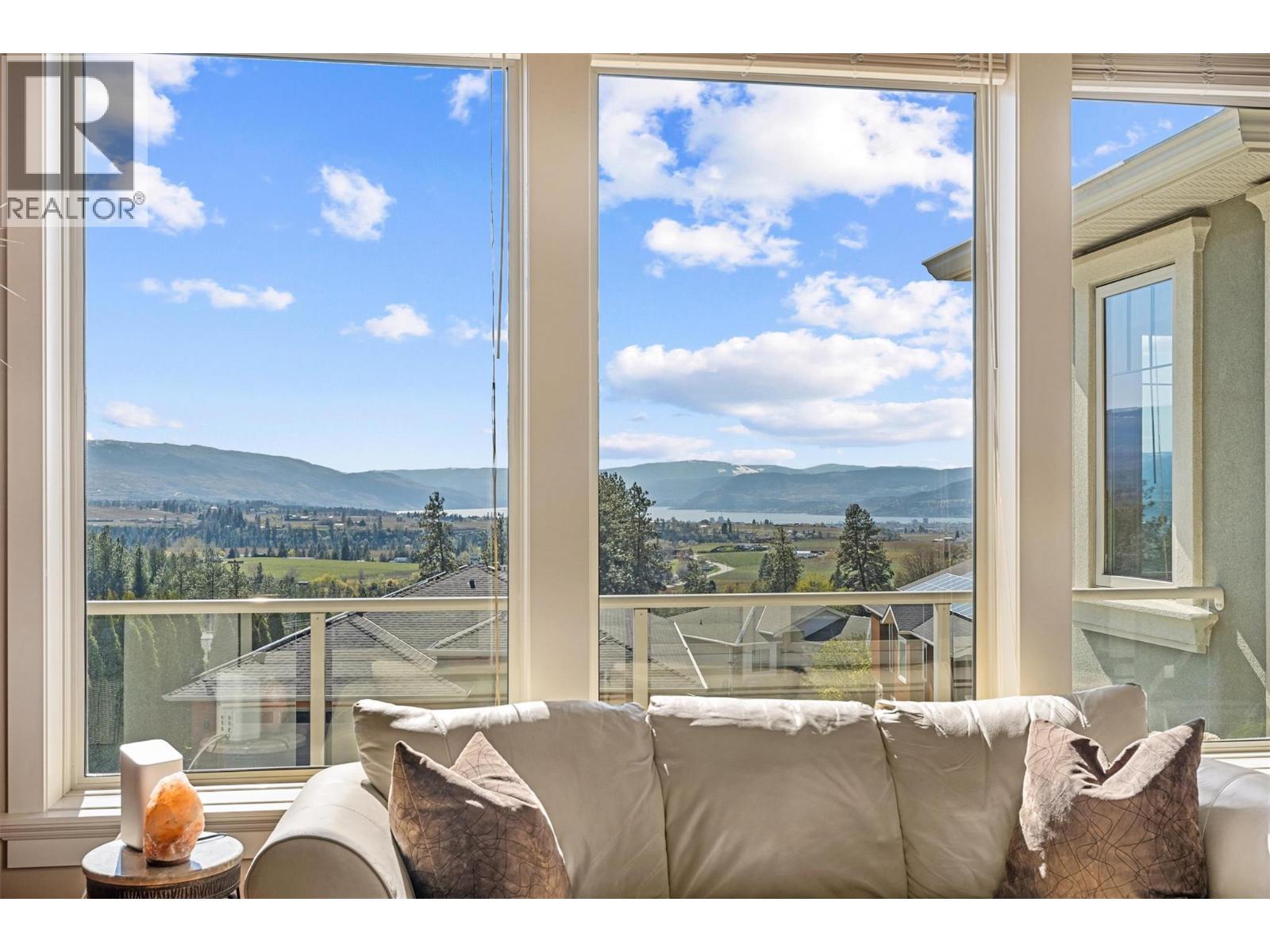  1095 Hume Avenue, Kelowna
