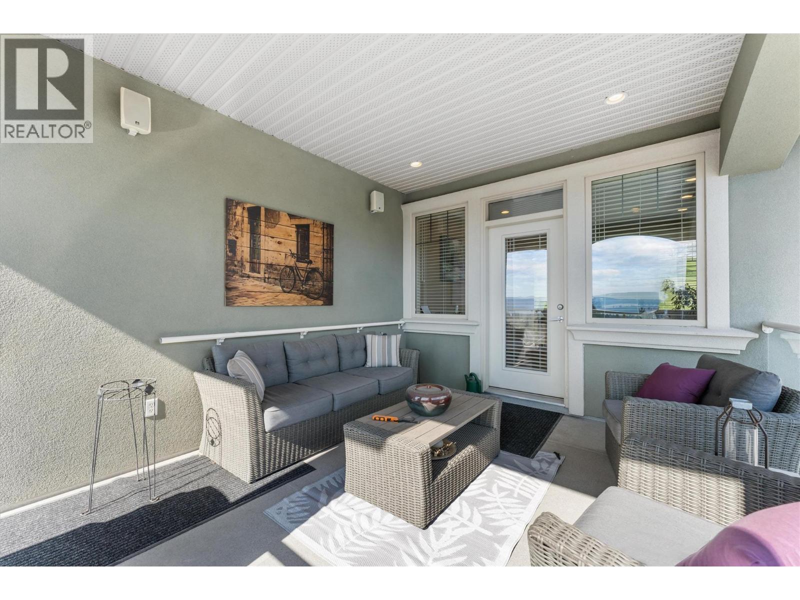  1095 Hume Avenue, Kelowna