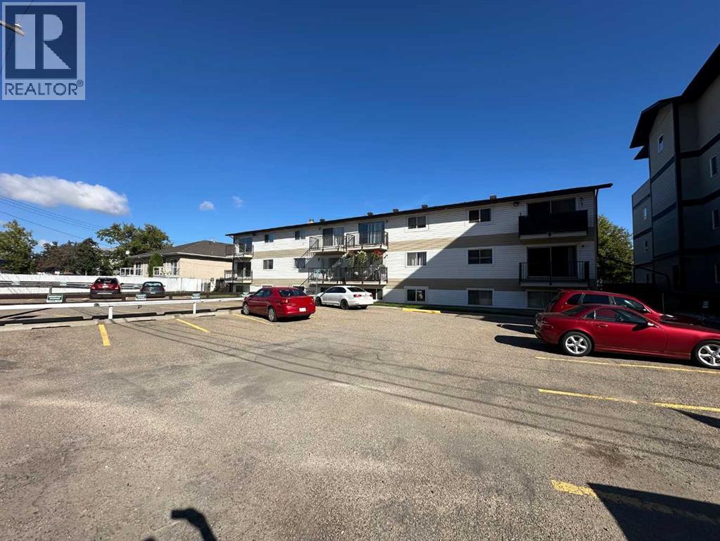 4811 55 Street, Red Deer
