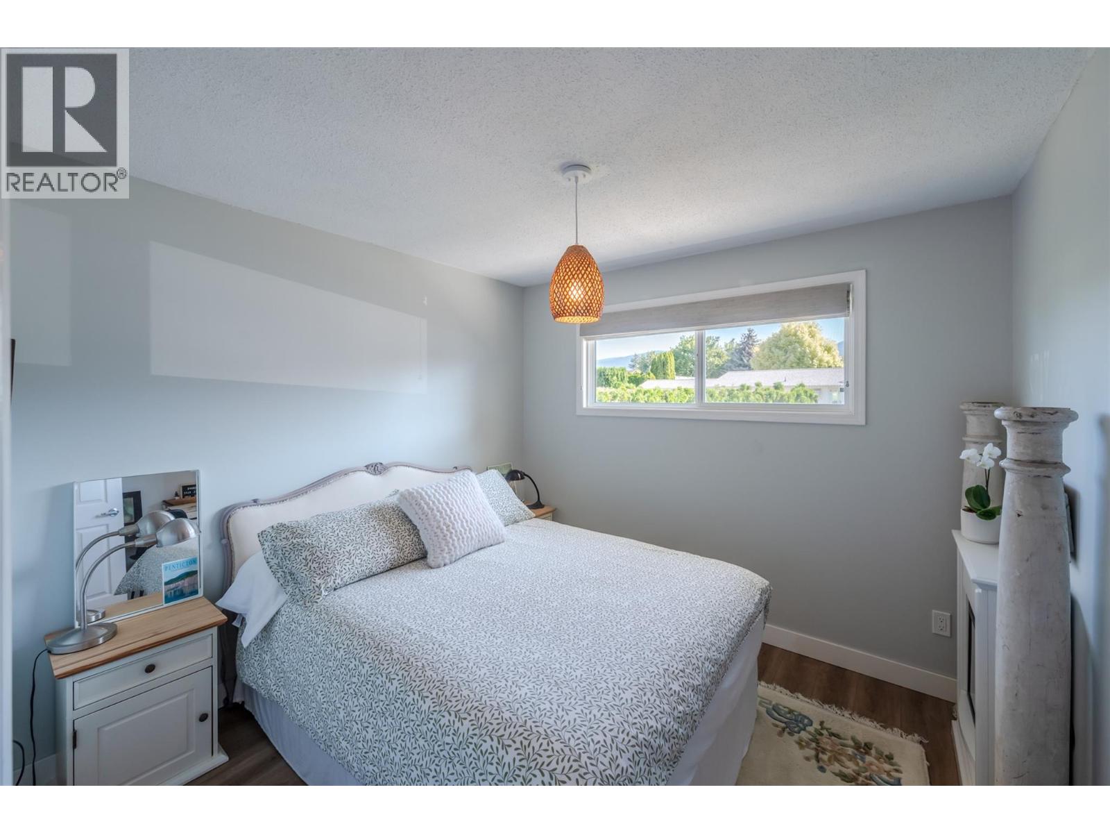 144 AYRES Crescent, Penticton