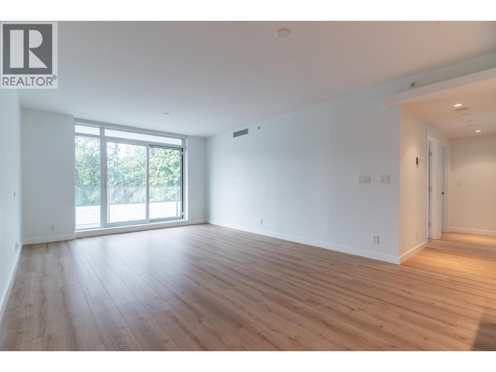 401 1500 FERN STREET, North Vancouver