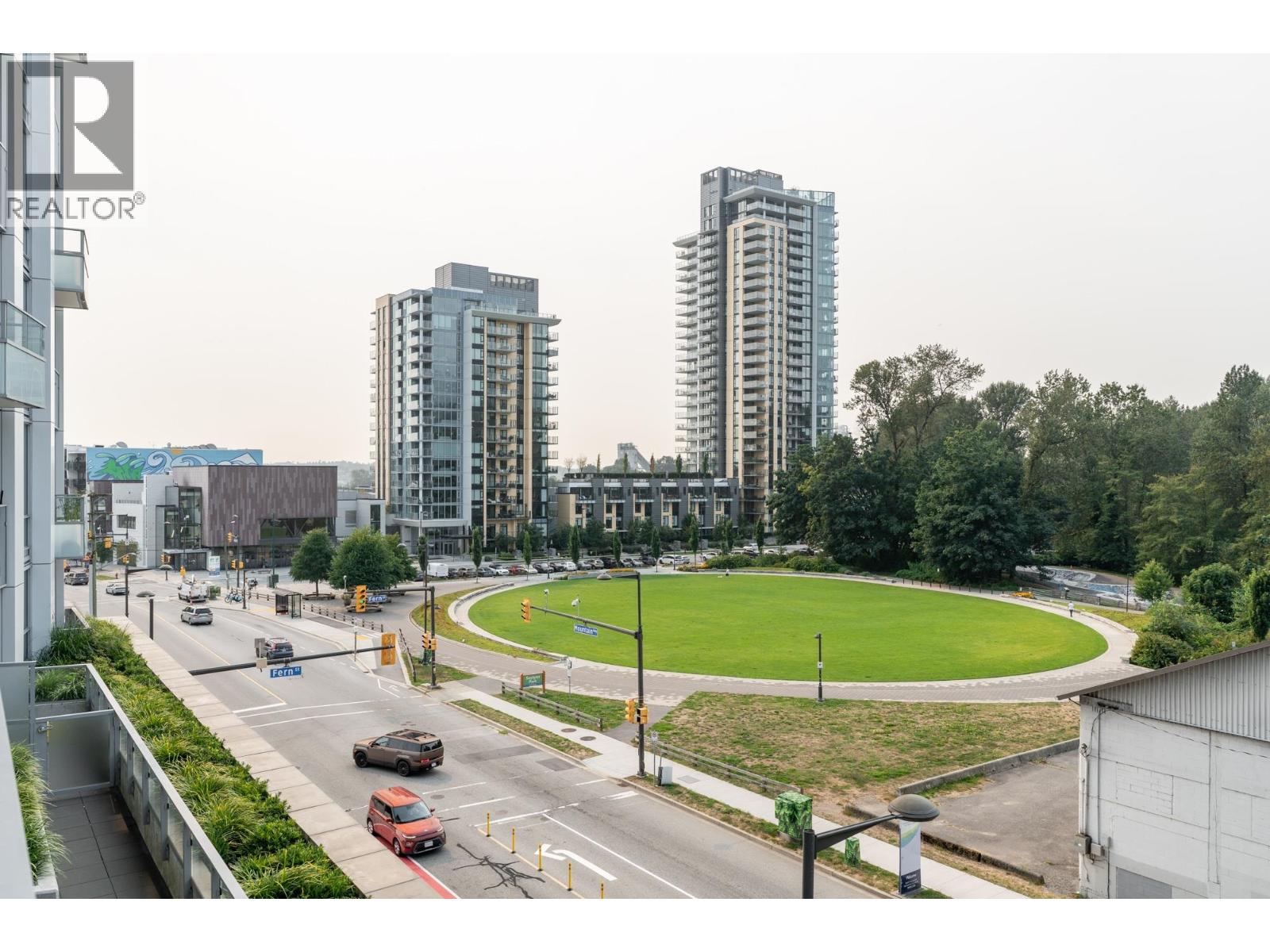 401 1500 FERN STREET, North Vancouver