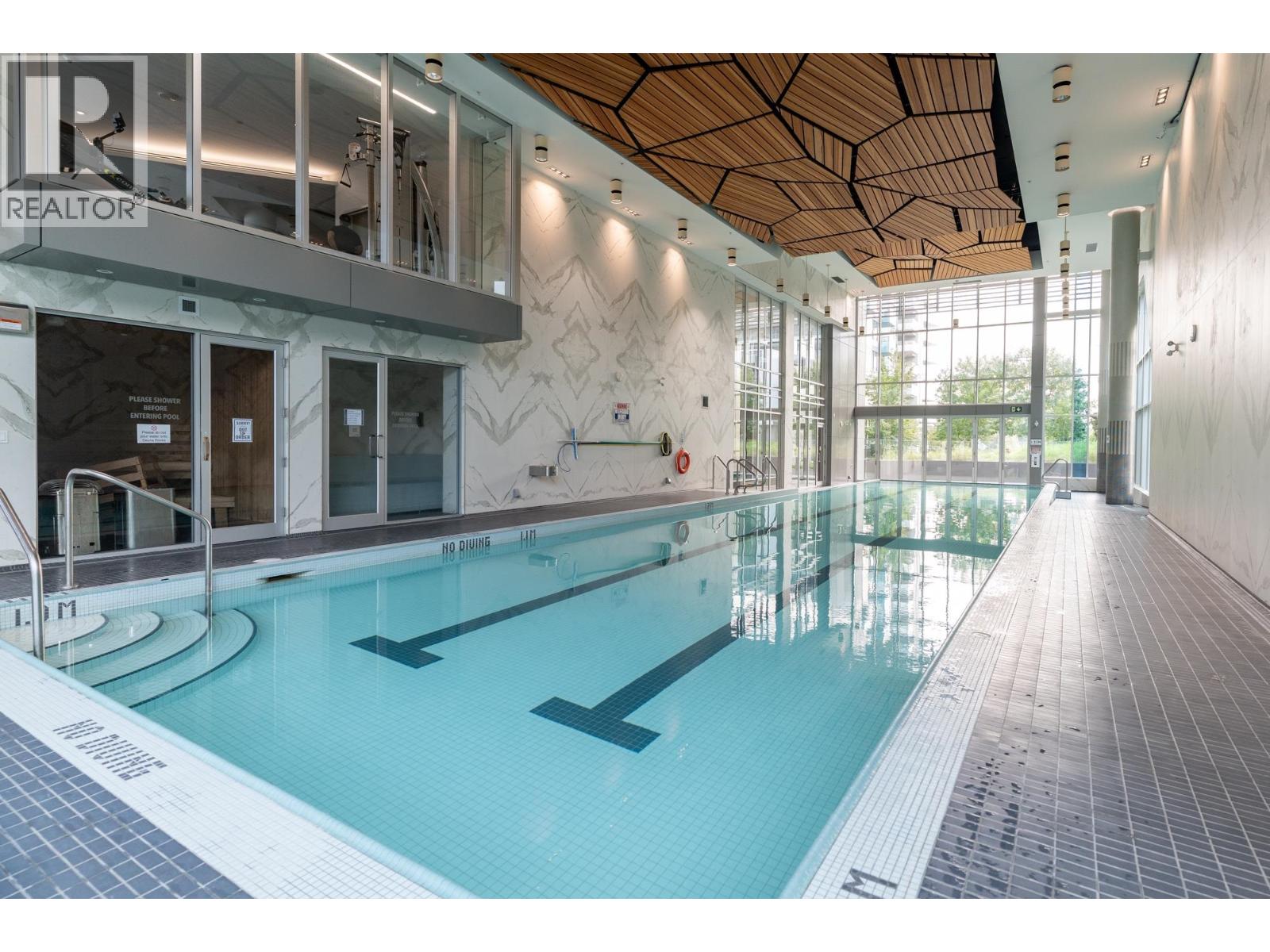 401 1500 FERN STREET, North Vancouver